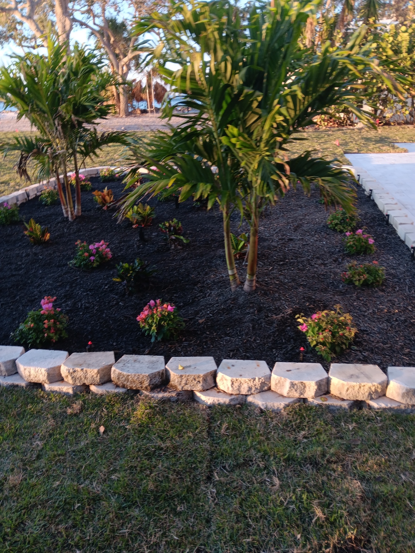 Lawn Care & Landscaping